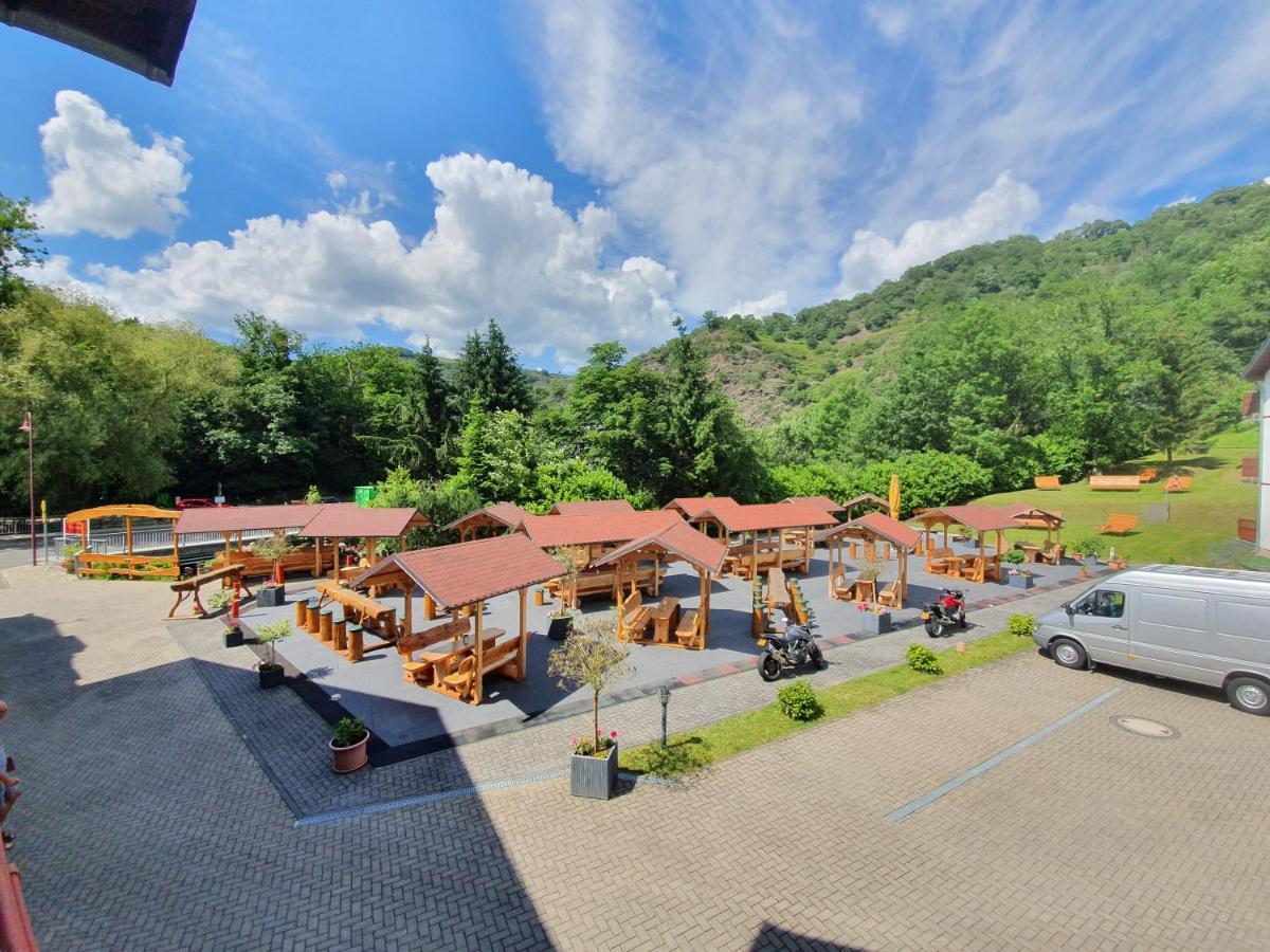 Moselhotel Waldeck Burgen  Zewnętrze zdjęcie